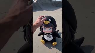 Gugugaga skated on a skateboard for the first time #arknights#gugugaga #aichibi #pinguin#sll